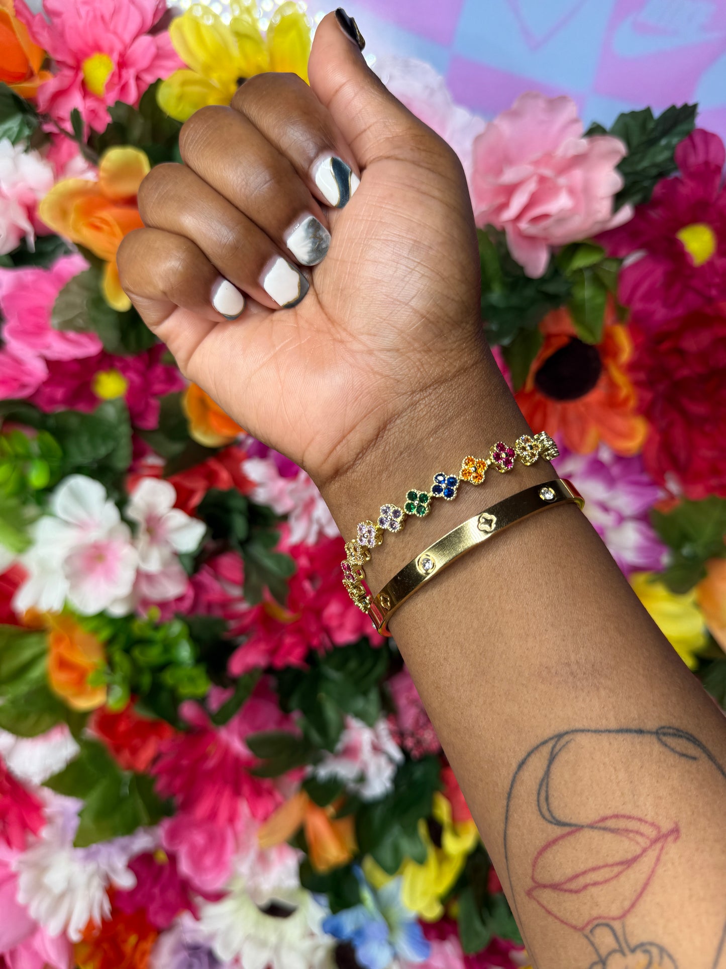 Rhinestone Clover Bangle Set