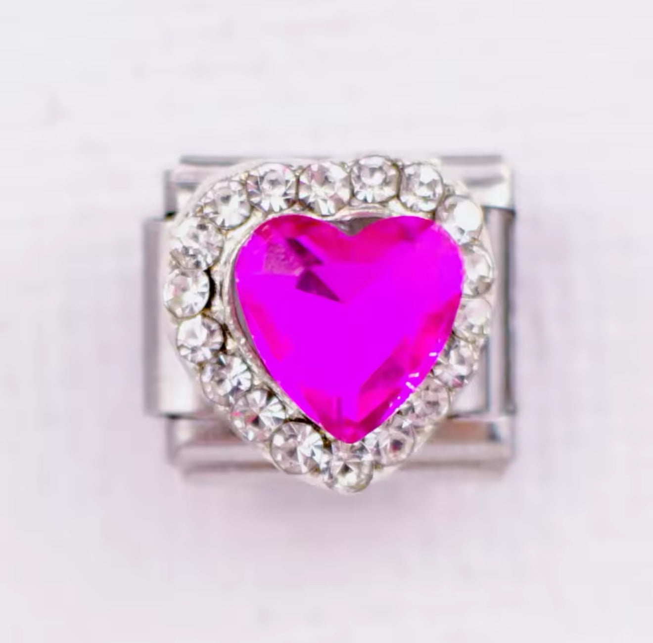 Heart of Diamonds Charm 'Dark Pink'